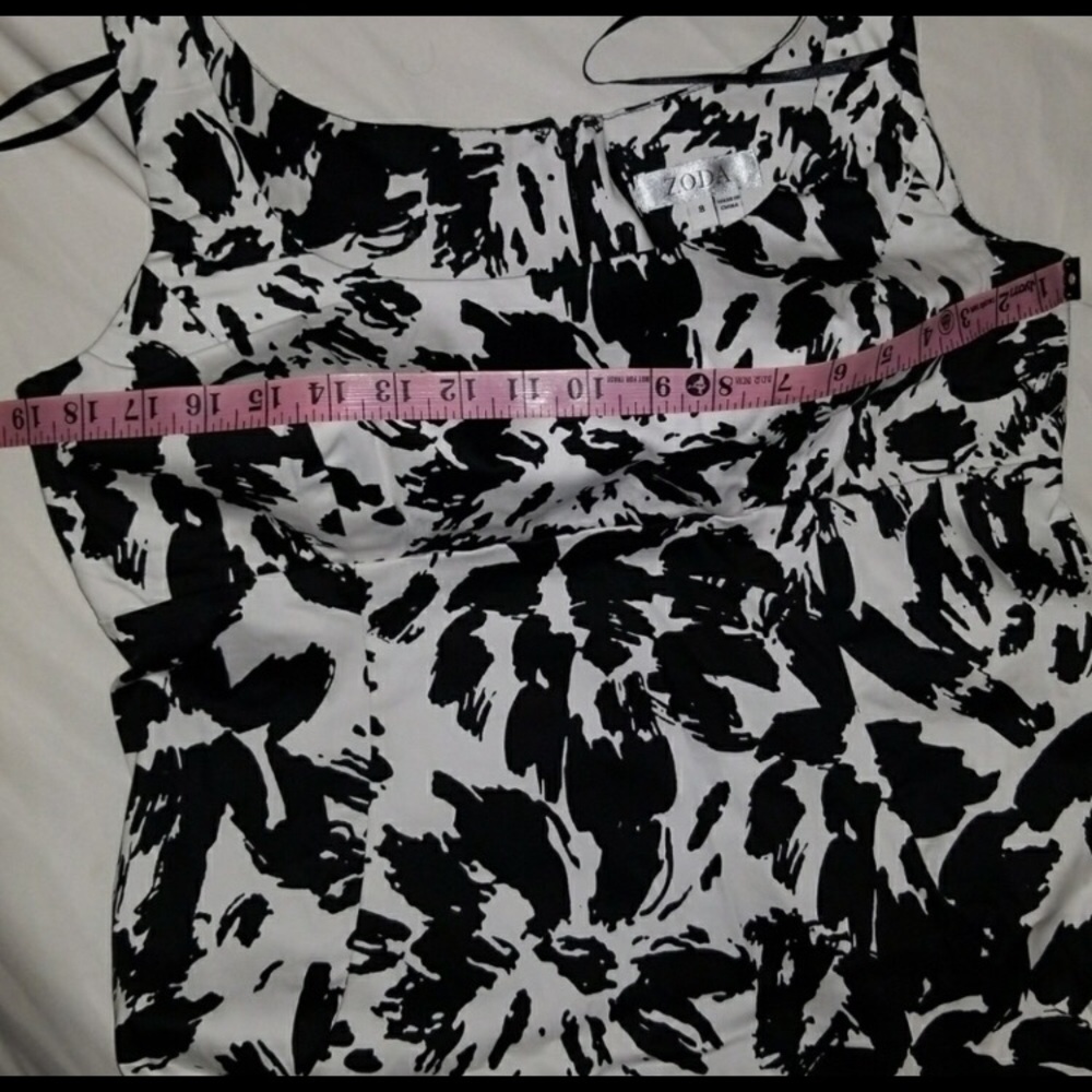 ๐NWT A-line Floral Dress- 8๐๐ปโโ๏ธ - Picture 3 of 4